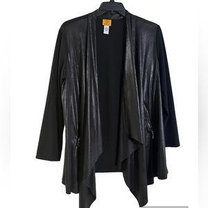 Faux leather and Polyester open jacket. Size L